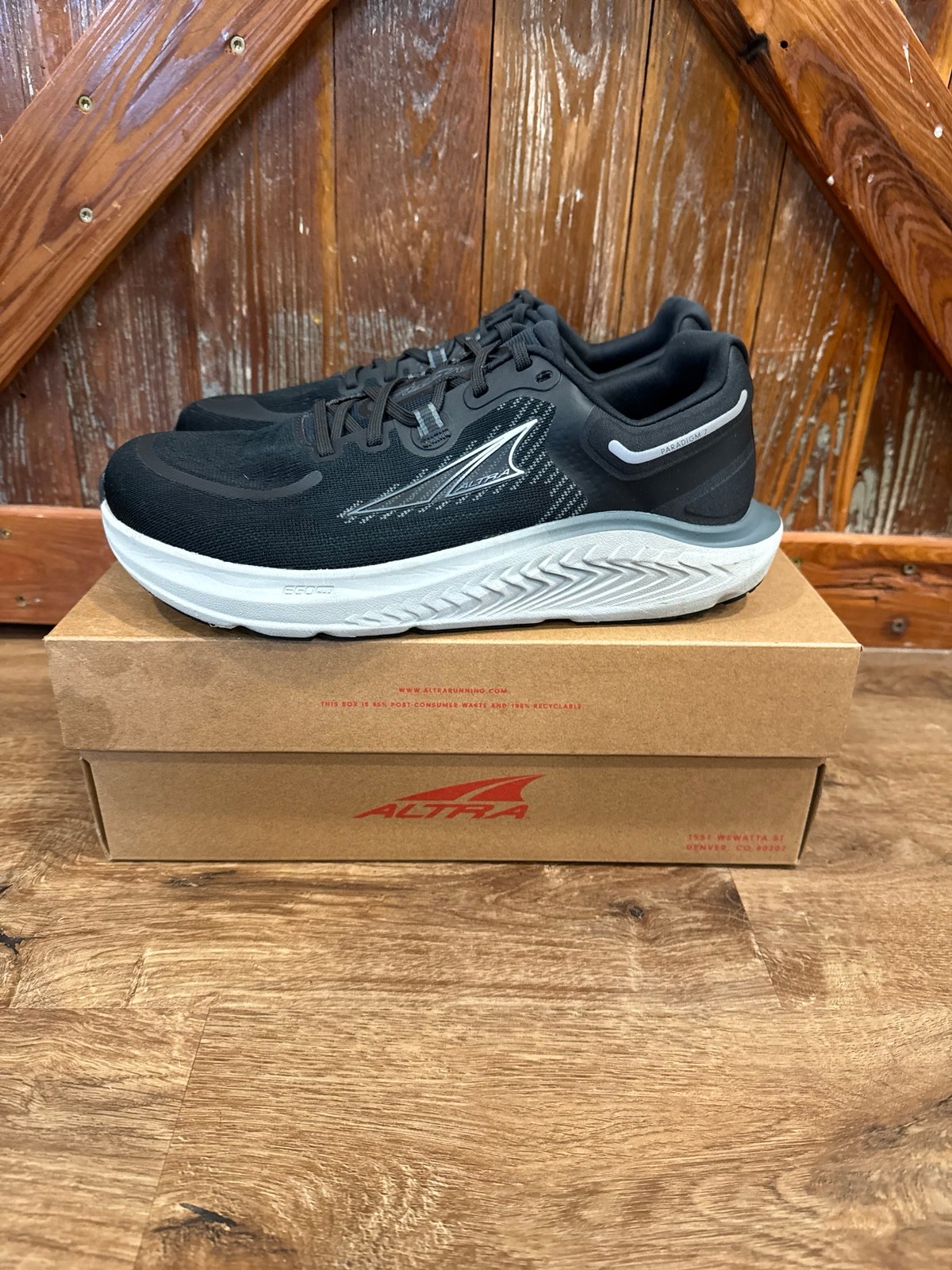 Women’s Altra Paradigm 7 Size 9 WIDE