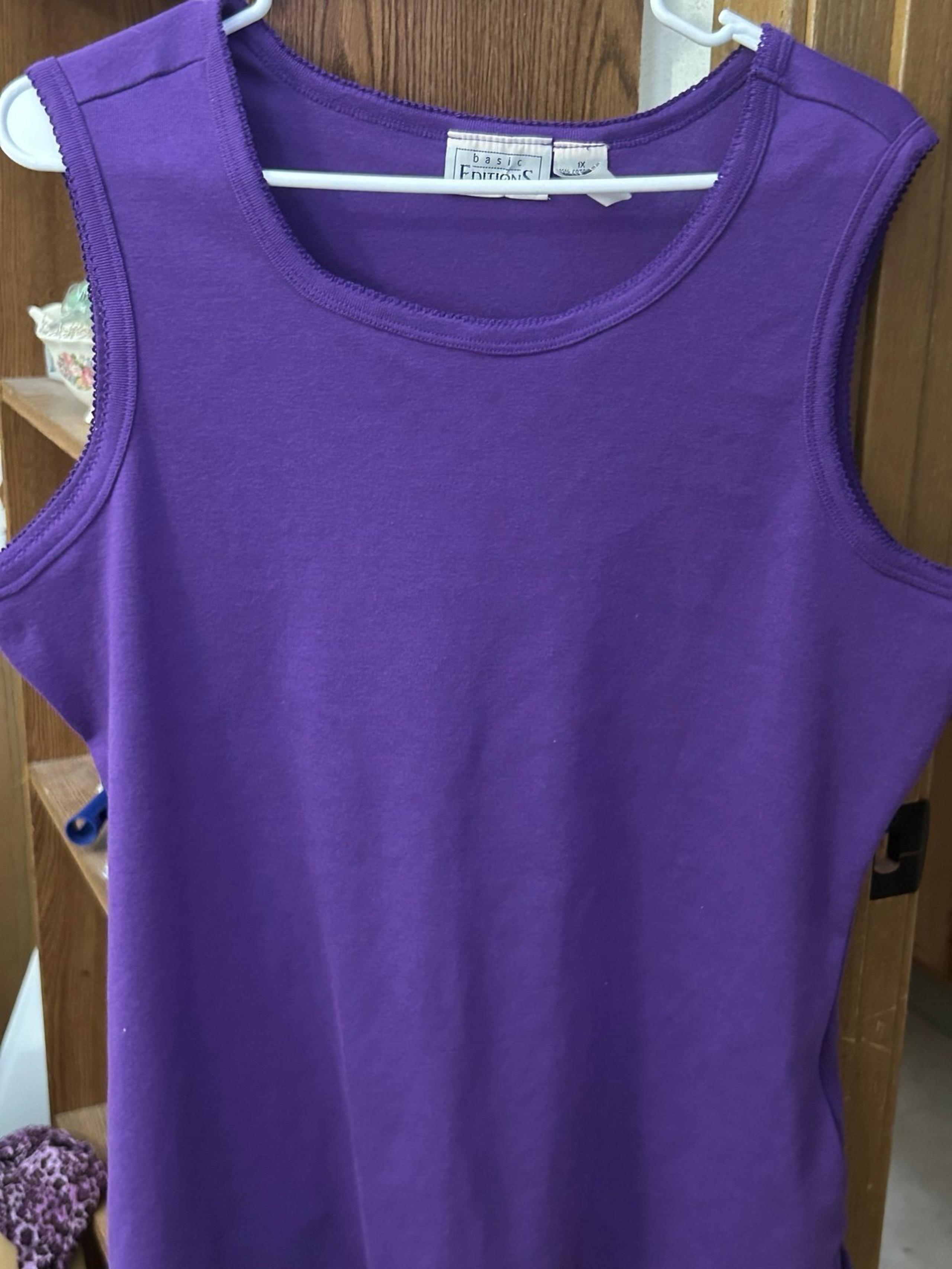 Women’s Basic Editions tank top. Pretty purple color. Never worn. 1X