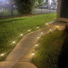 Solar Outdoor Lights，8 Pack LED Solar Lights Outdoor Waterproof, Solar