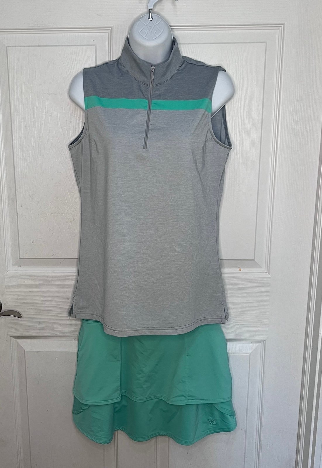 Women’s FootJoy Performance Golf Tennis Sleeveless Shirt and Skorts Set