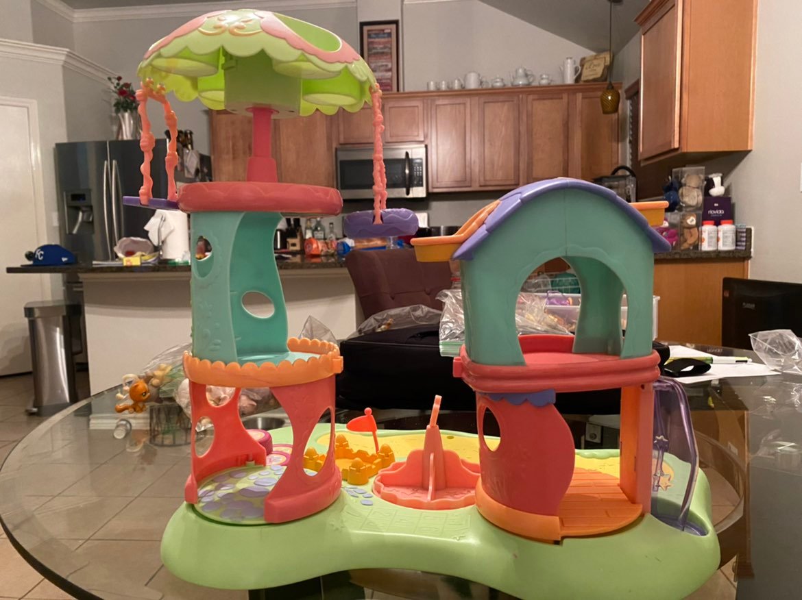 LPS - Littlest Pet Shop Playground House