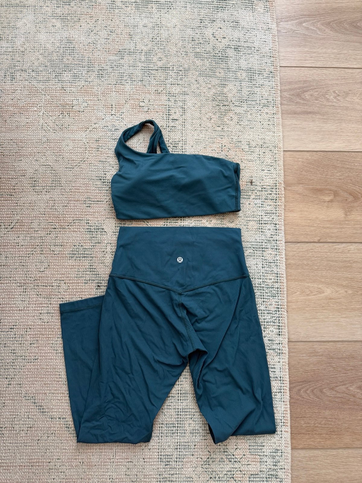 Lululemon Workout Set