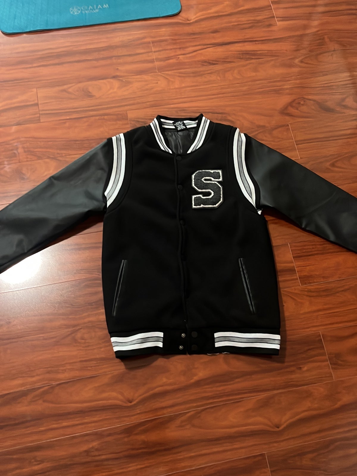 Varsity jacket “S”