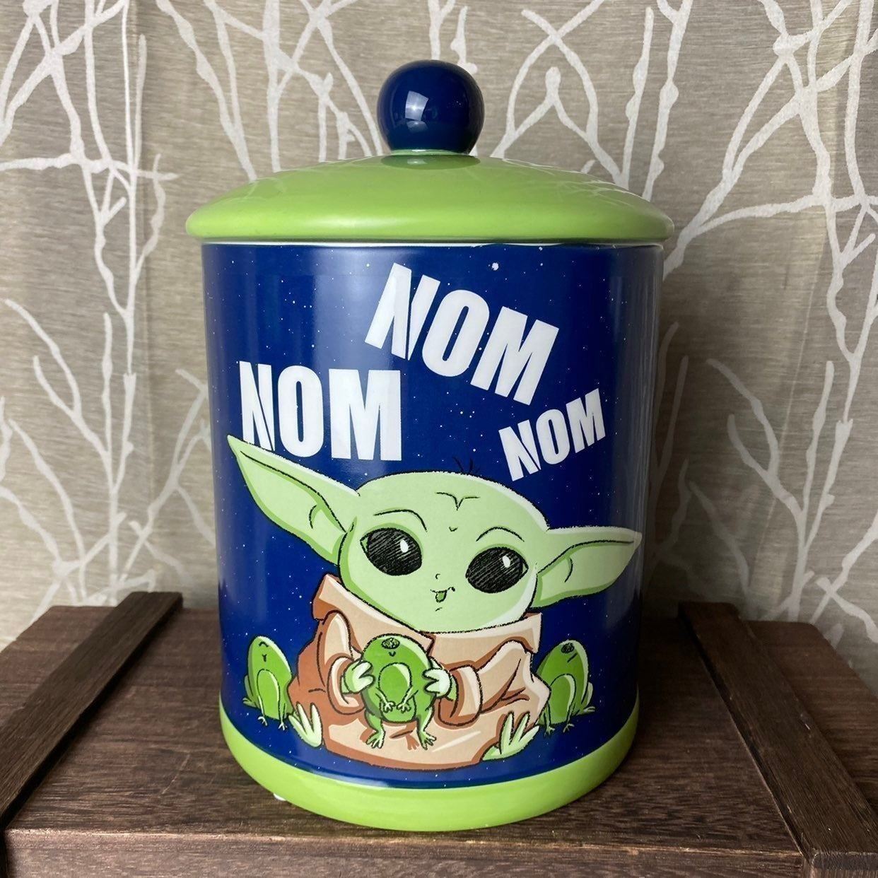 DISNEY STAR WARS MANDALORIAN YODA GROGU COOKIE CERAMIC KITCHEN HOME DECOR