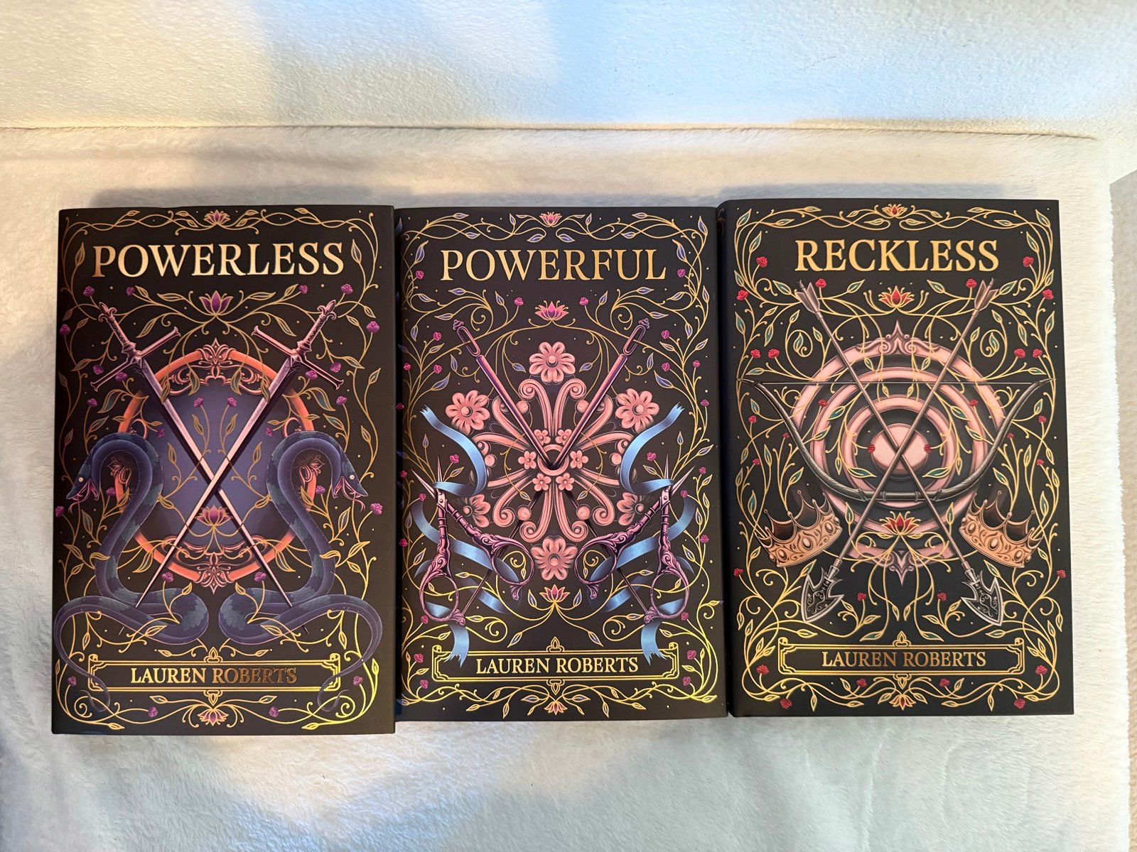 Fairyloot signed Powerless Set