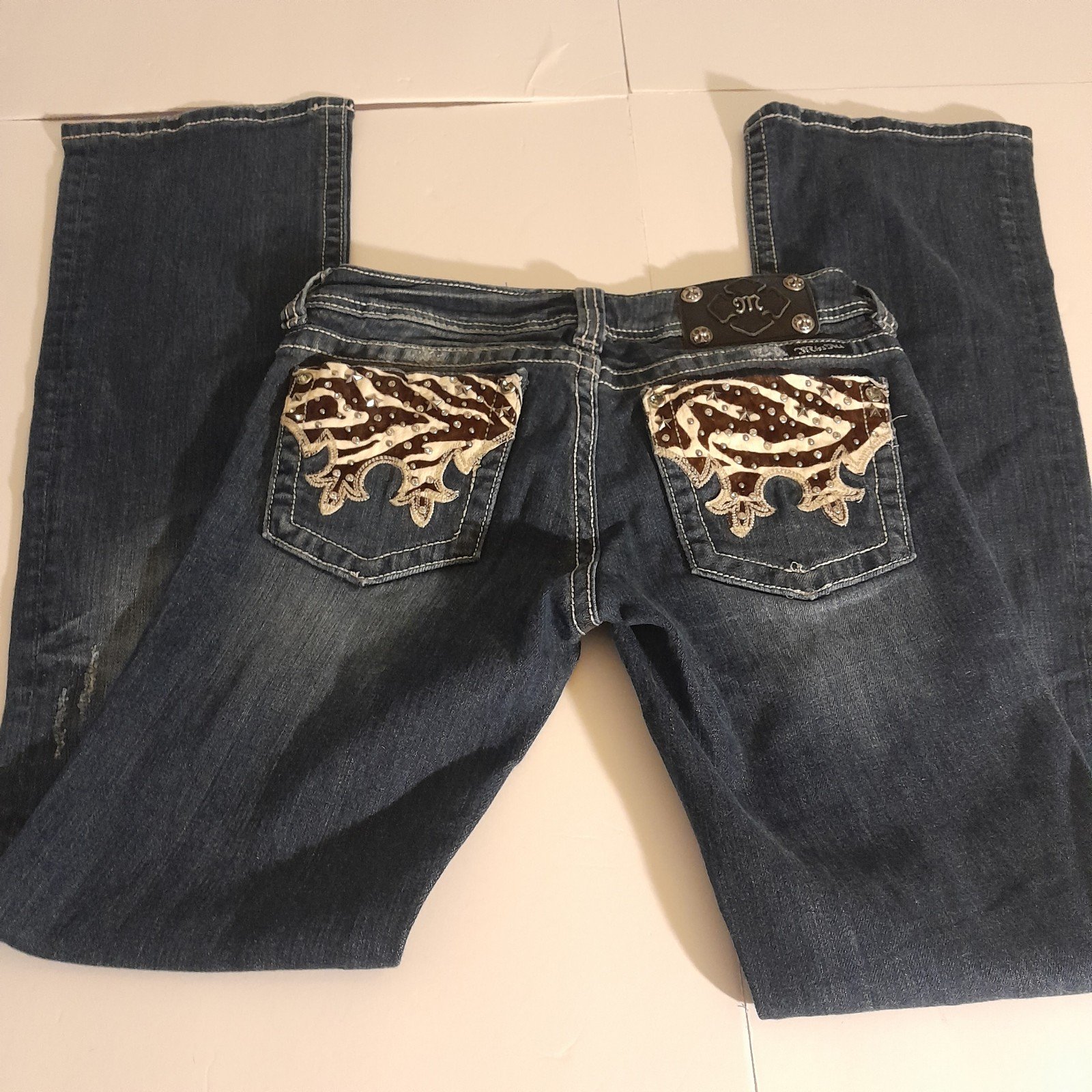Miss Me lowrise jeans bootcut size 27