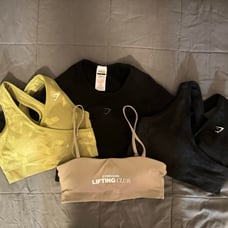 GYMSHARK TOP