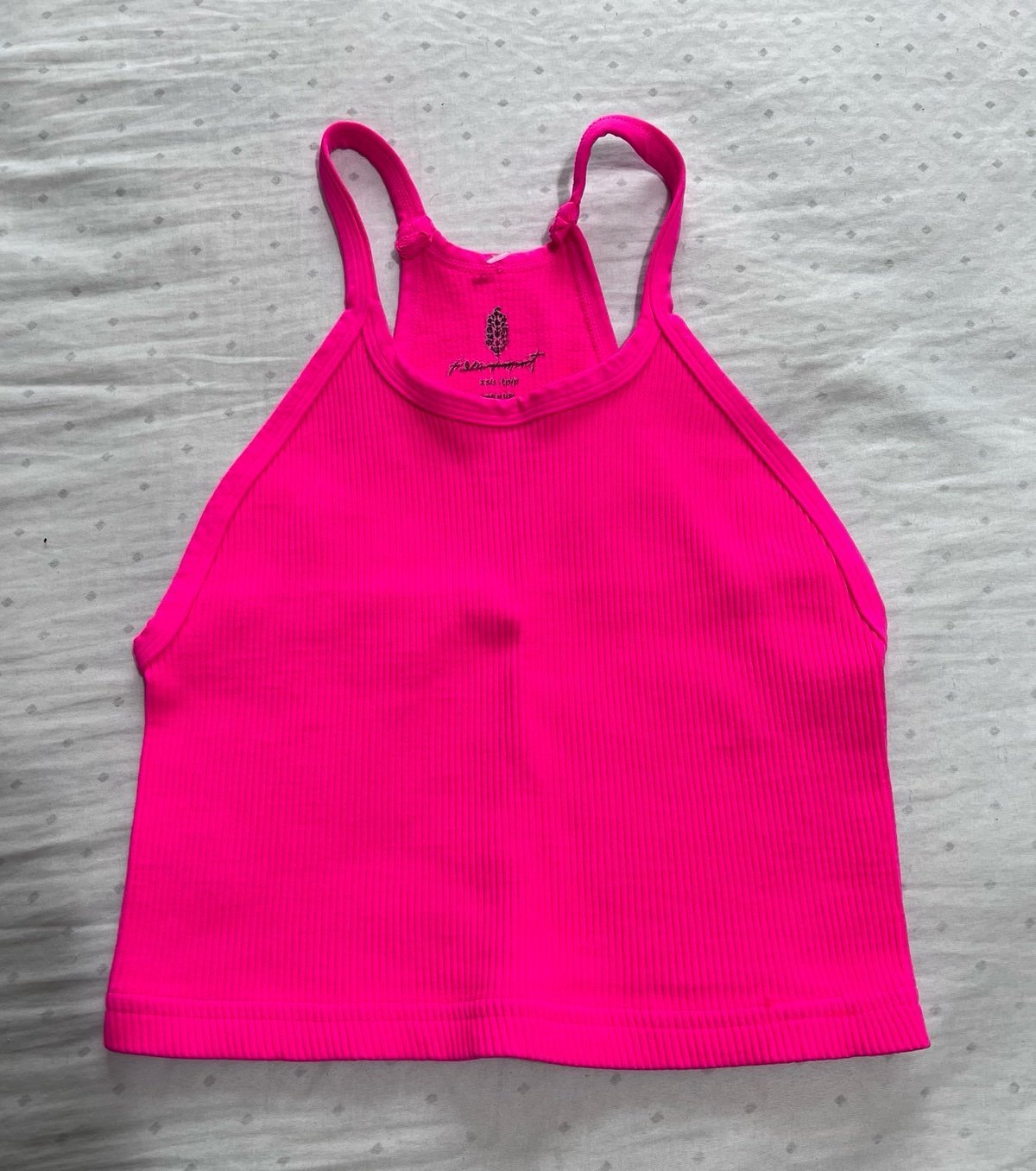 NEW FREE PEOPLE MOVEMENT HAPPINESS RUNS CROP TANK TOP PINK XS/S