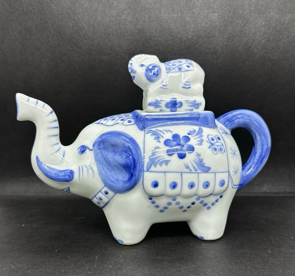Vintage Elephant Teapot