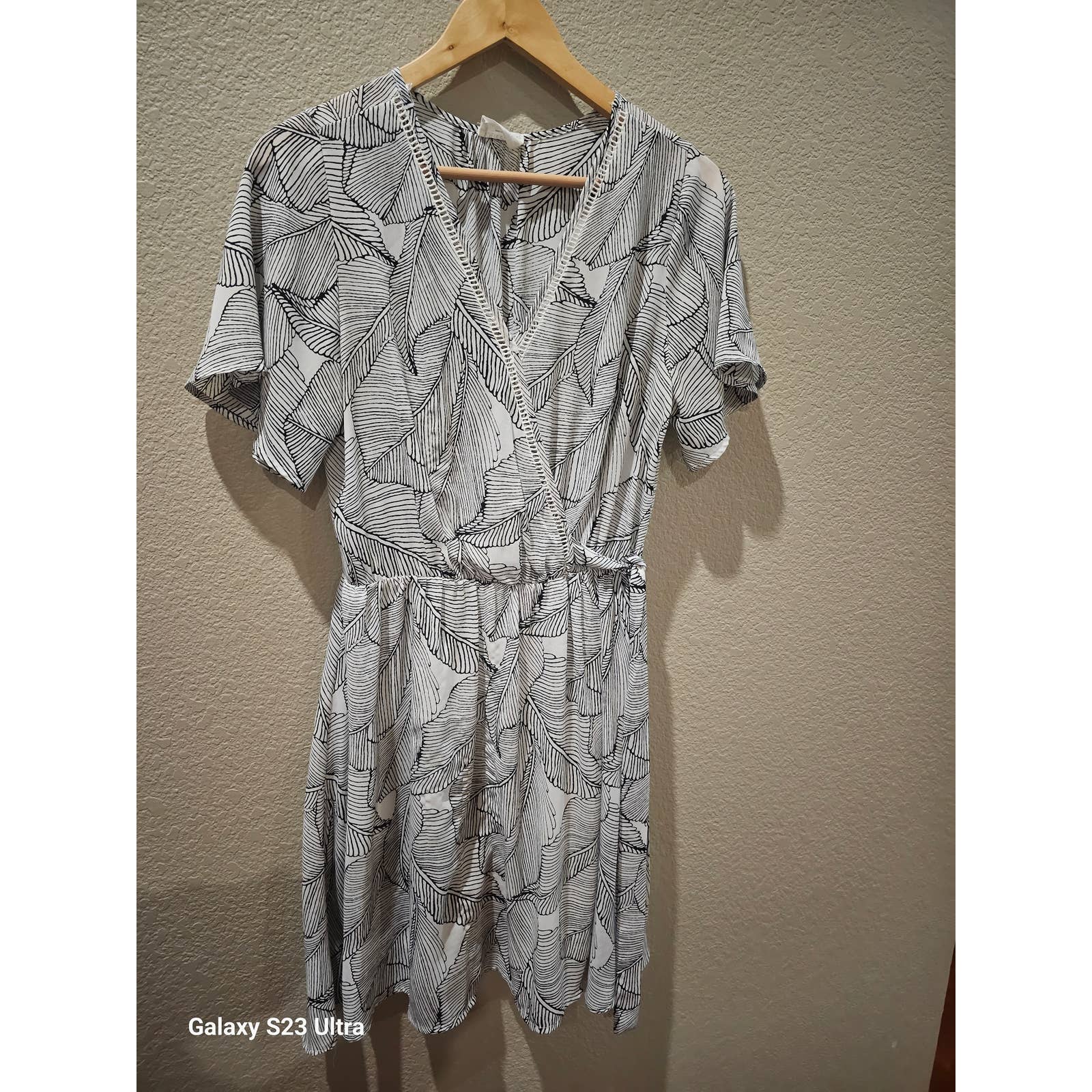 Sienna sky deals wrap dress