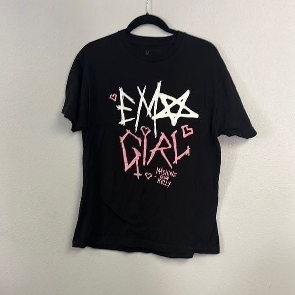 XX Women's Machine Gun Kelly Emo Girl MGK Pullover Black Short Sleeve Tee Size L
