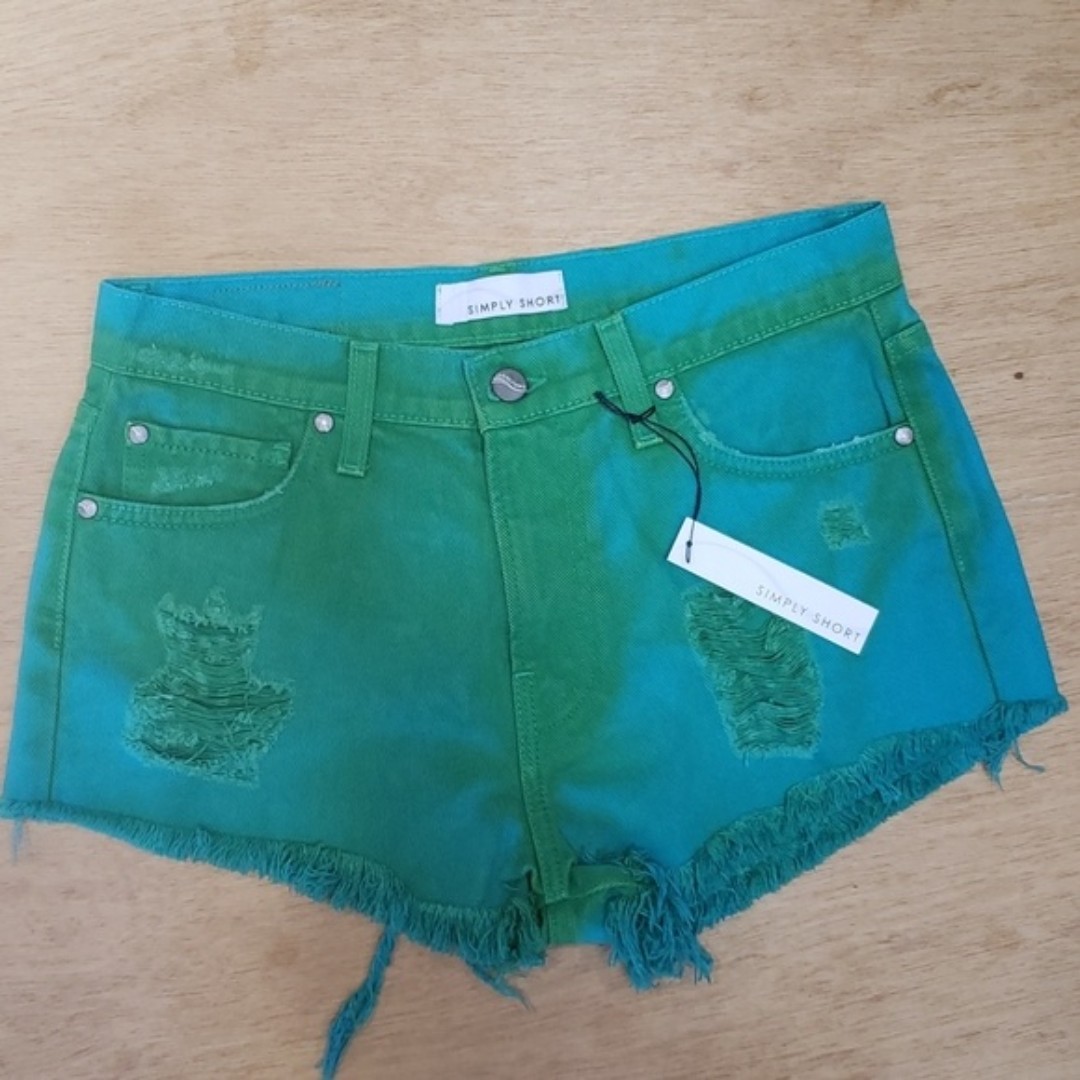 Simply Short Frayed distressed hem shorts nwt