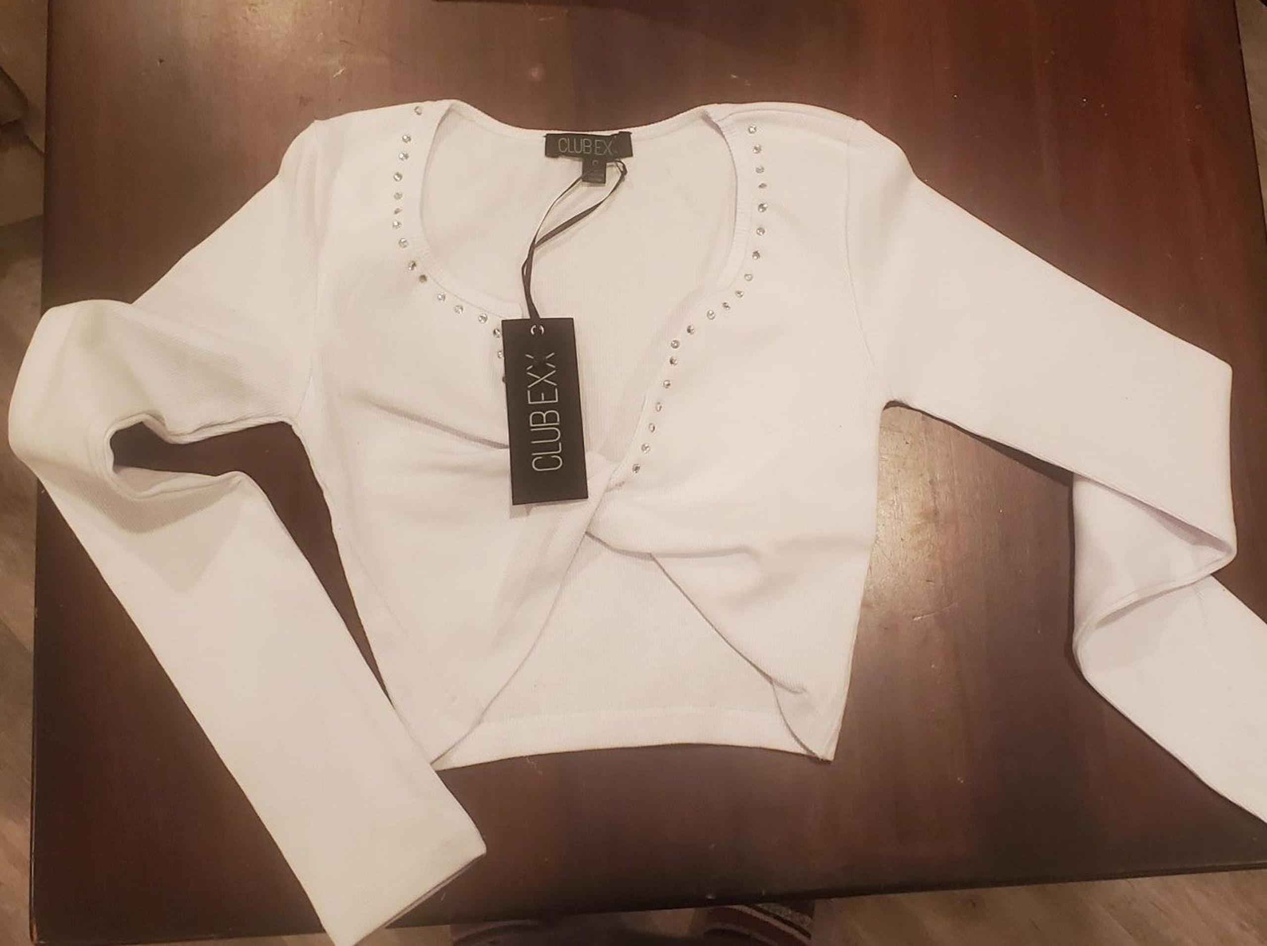 long sleeve crop top