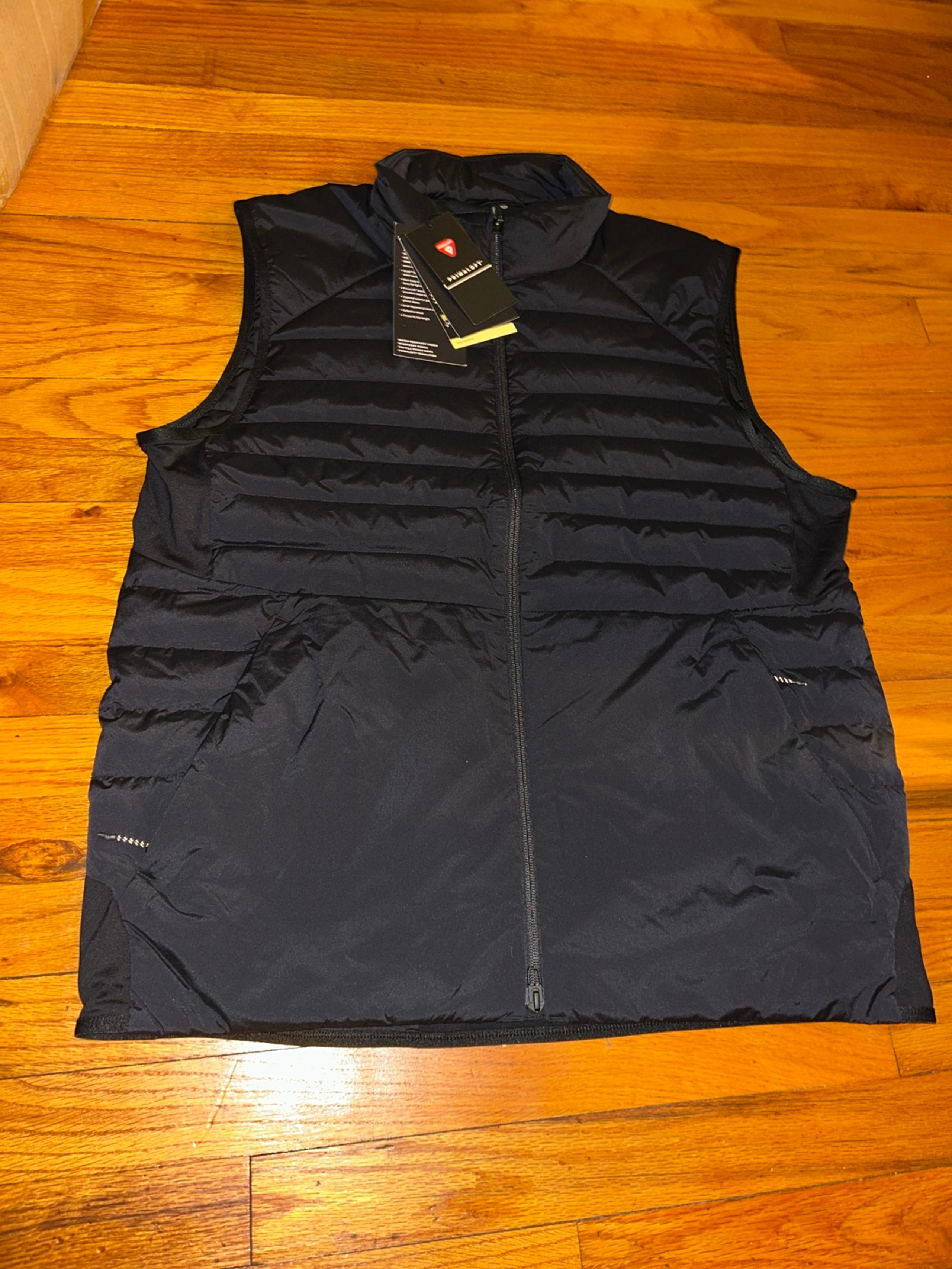 NWT Lululemon Down For It puffer vest, Men's XL