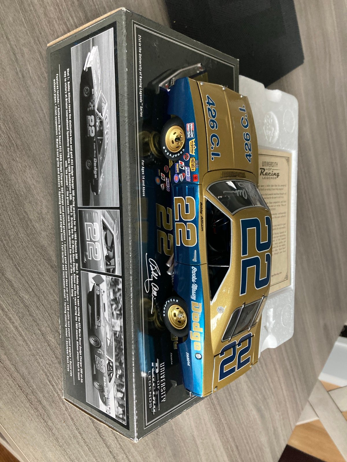Nascar 1/24 Bobby Allison 1969 Dodge Charger