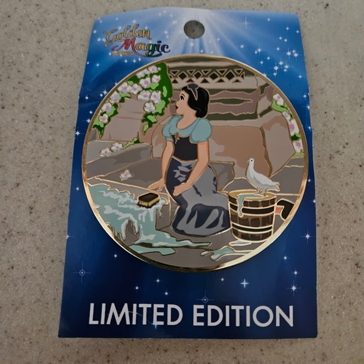DISNEY - Acme - Hotart - Golden Magic Series - Hearing a Song - Snow White - LE