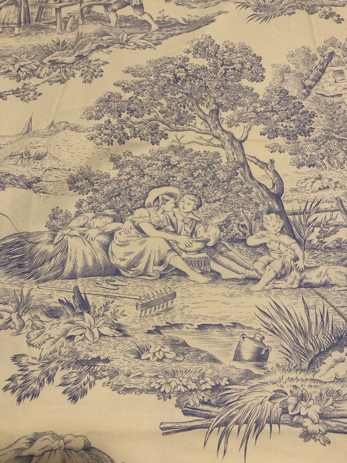 Duvet cover 92”x96”