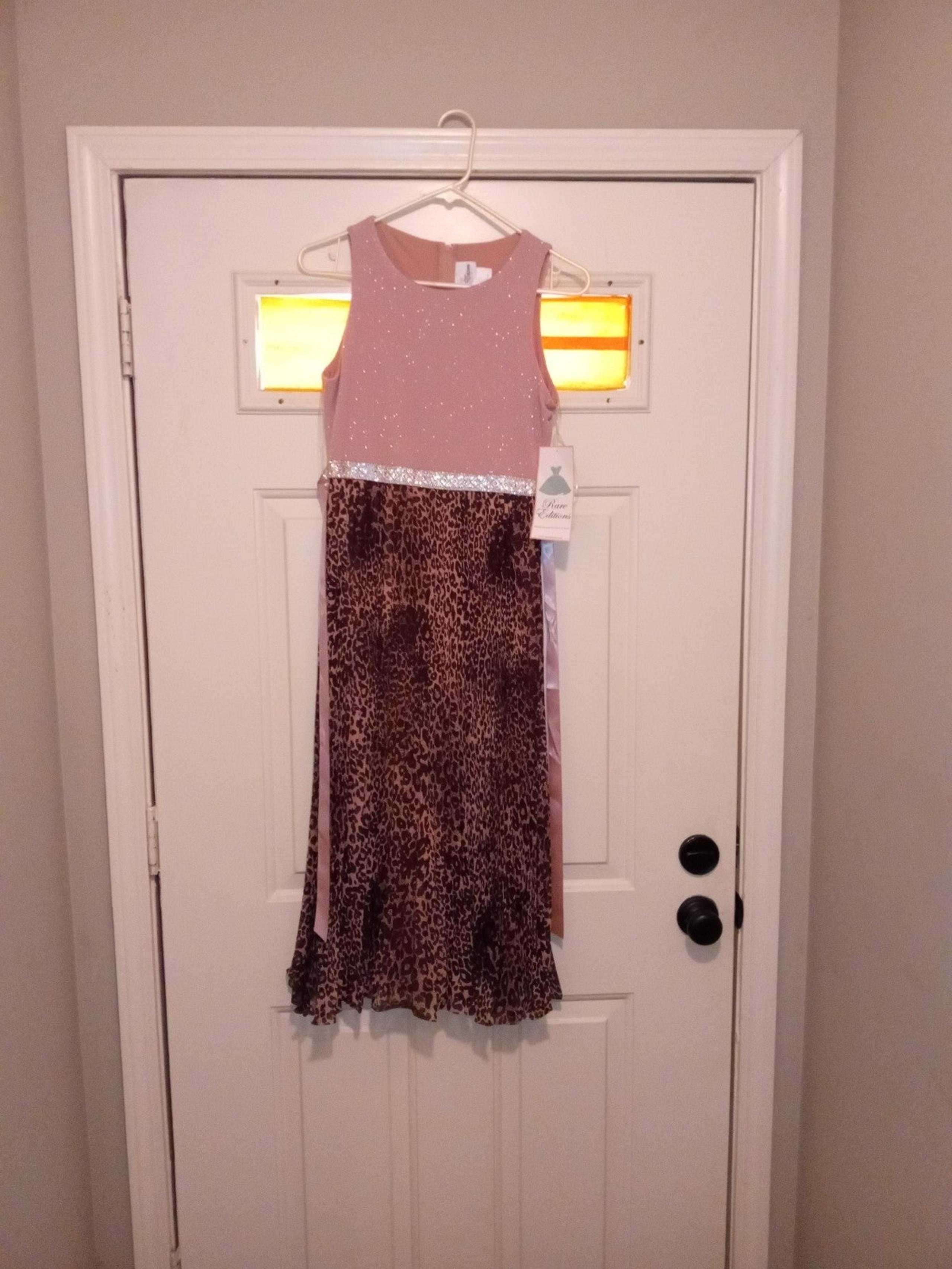 Girl's Dress