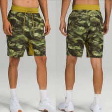 Lululemon T.H.E. Mens Short 7 Linerless Size M High Dive Auric Gold Multi