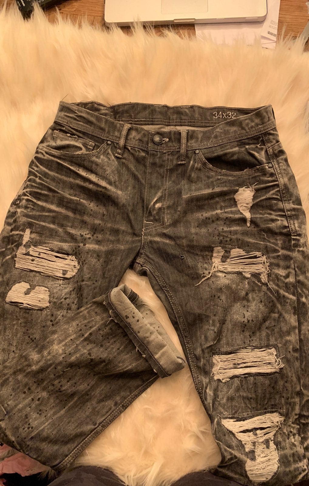 Men’s grey/black Distressed Jeans 34x32