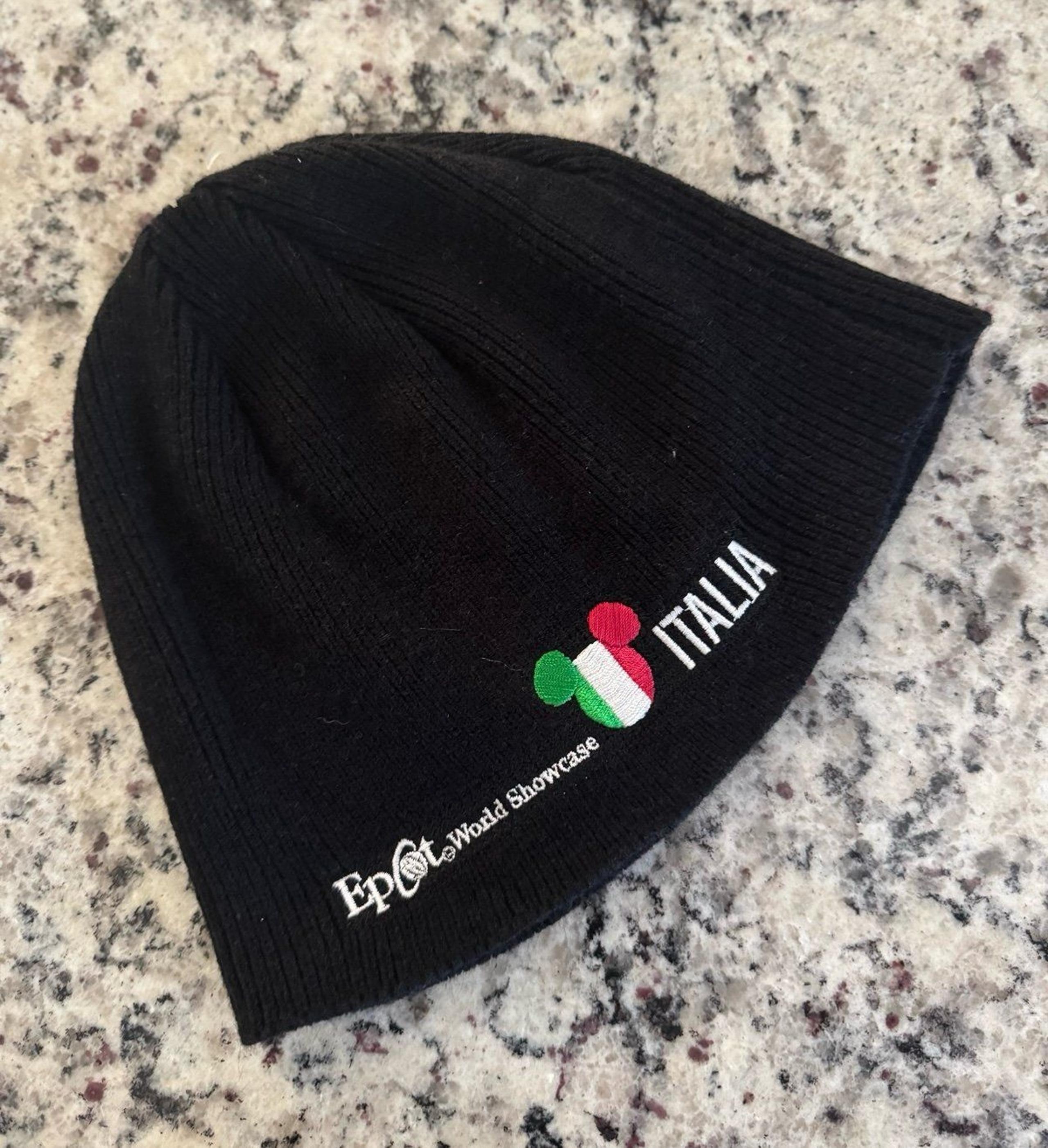 Vintage 90s Y2K Walt Disney World Disneyland Epcot Italy Beanie Mens Hat Rare