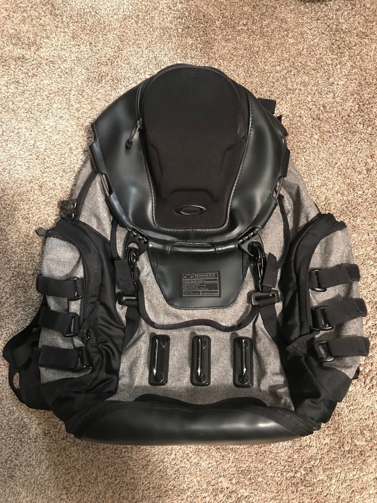 Oakley Tactical Field Gear BackPack Grey/Black