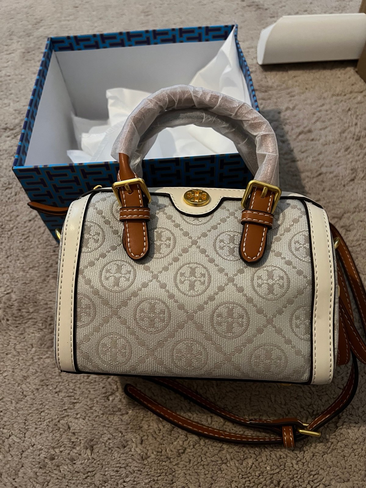 Tory burch