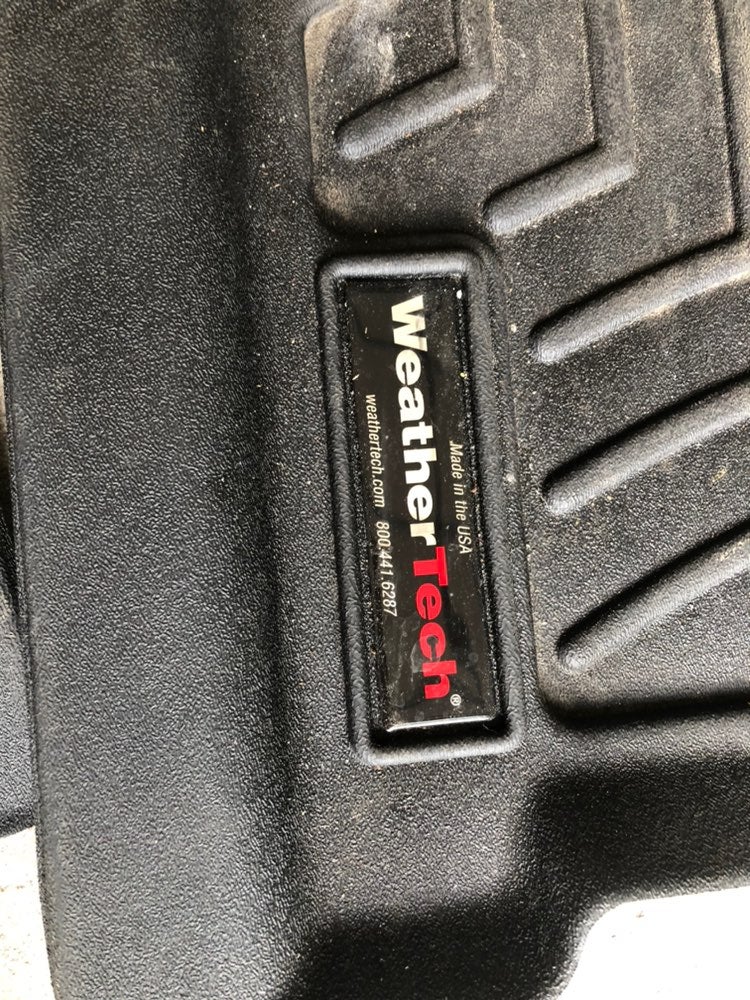 Nissan Pathfinder WeatherTech