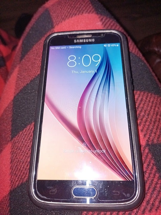 Samsung Galaxy S6 32GB in black sapphire like new