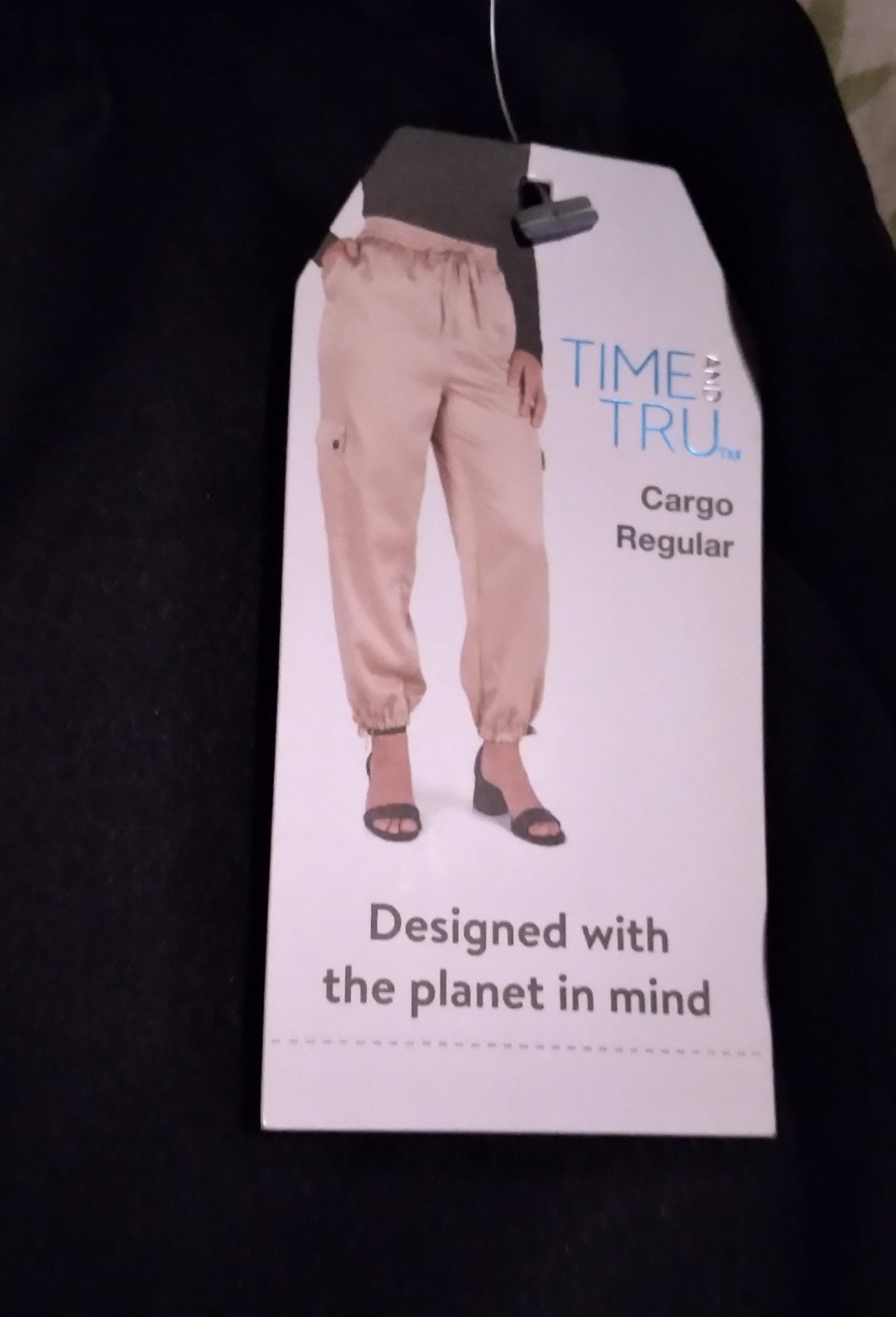 Time and Tru Women’s Satin Cargo Regular BlackSoot Jogger Pants Size Small(4-6)