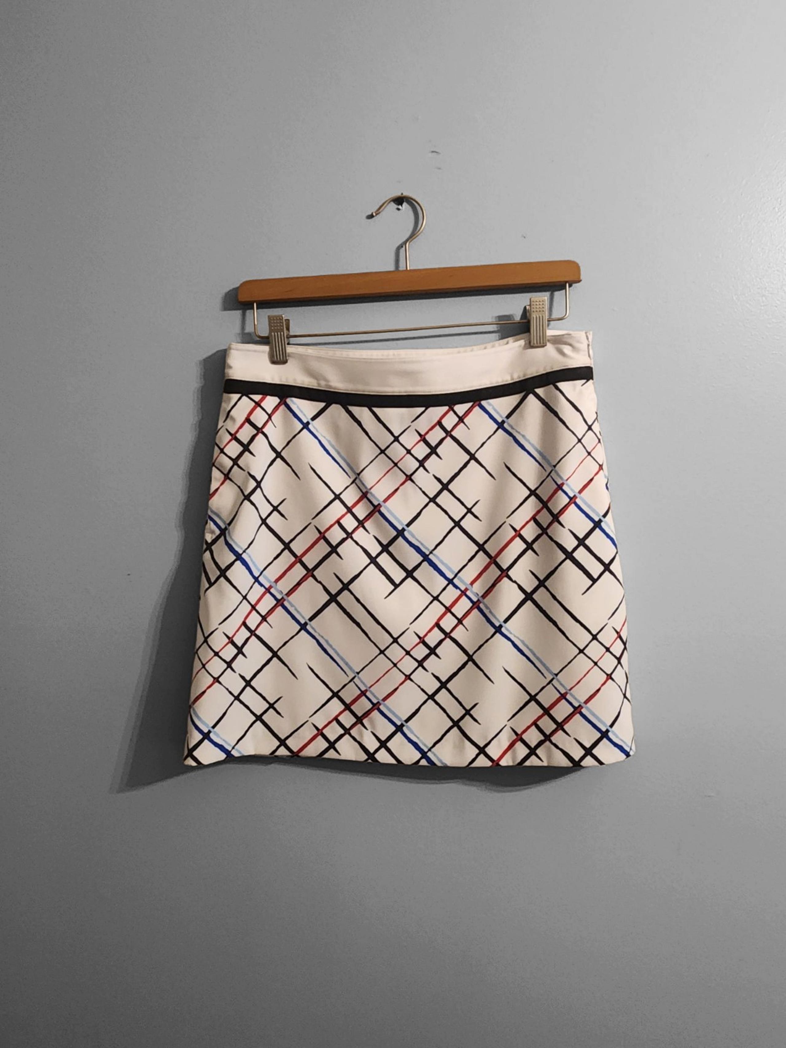 Greg Norman Womens Golf Perfect Fit Skort
