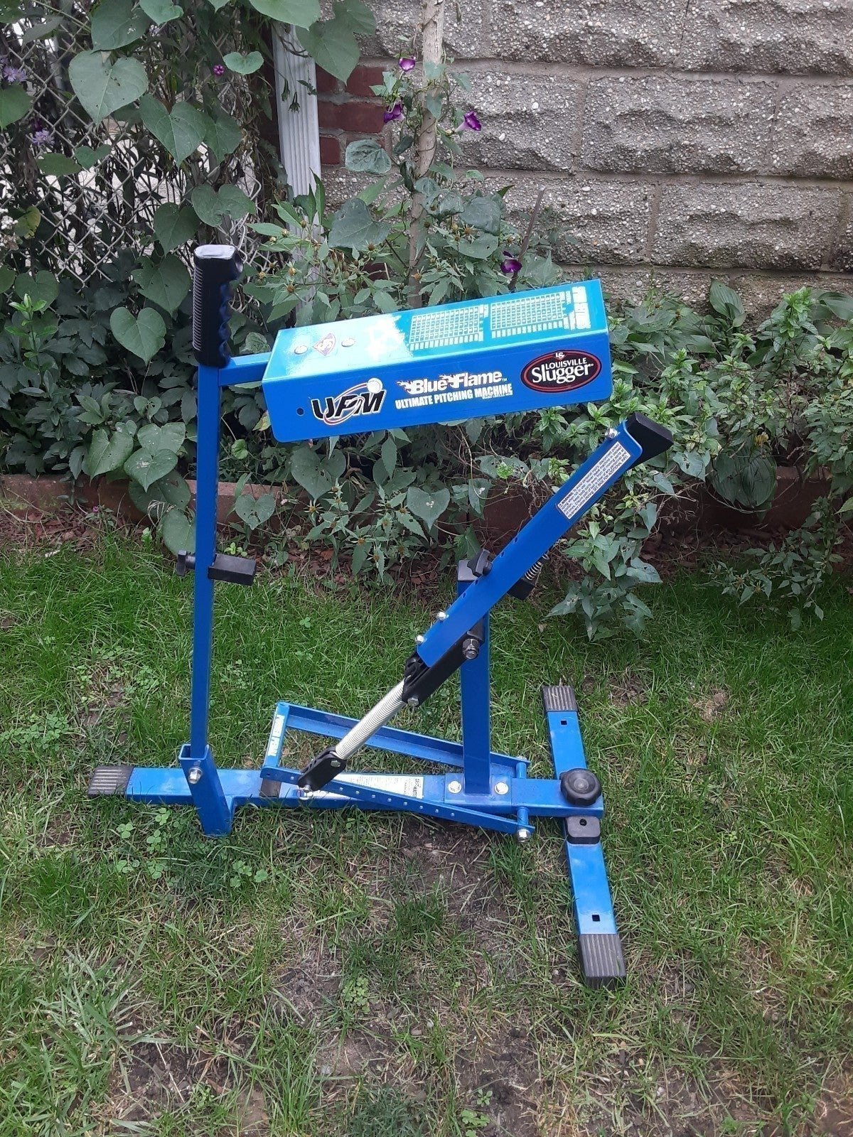 Blue Flame Pitching Machine
