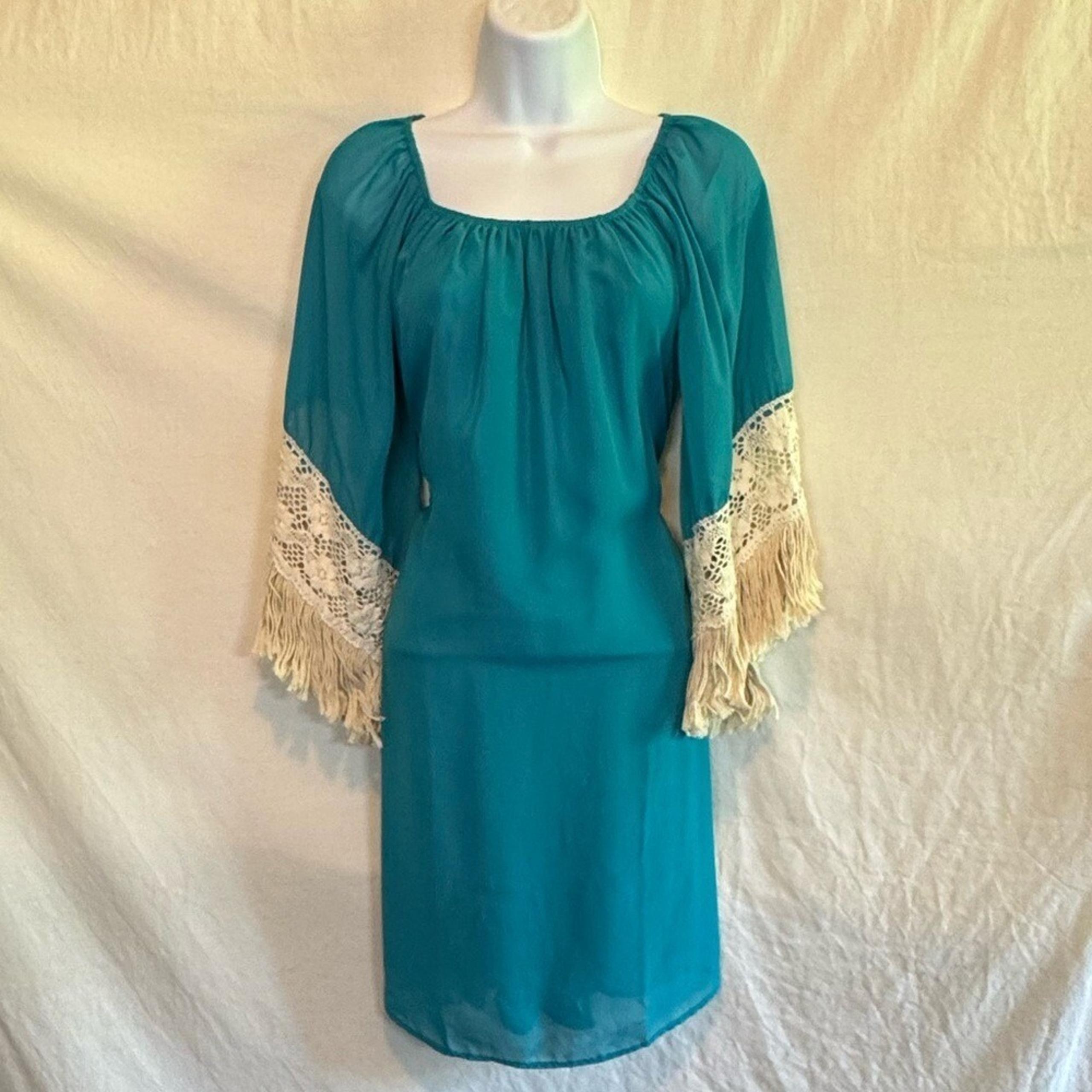 F-146 Honeyme Teal Lace & Fringe Trim 1/2 Sleeve Lined MIDI Dress Size M