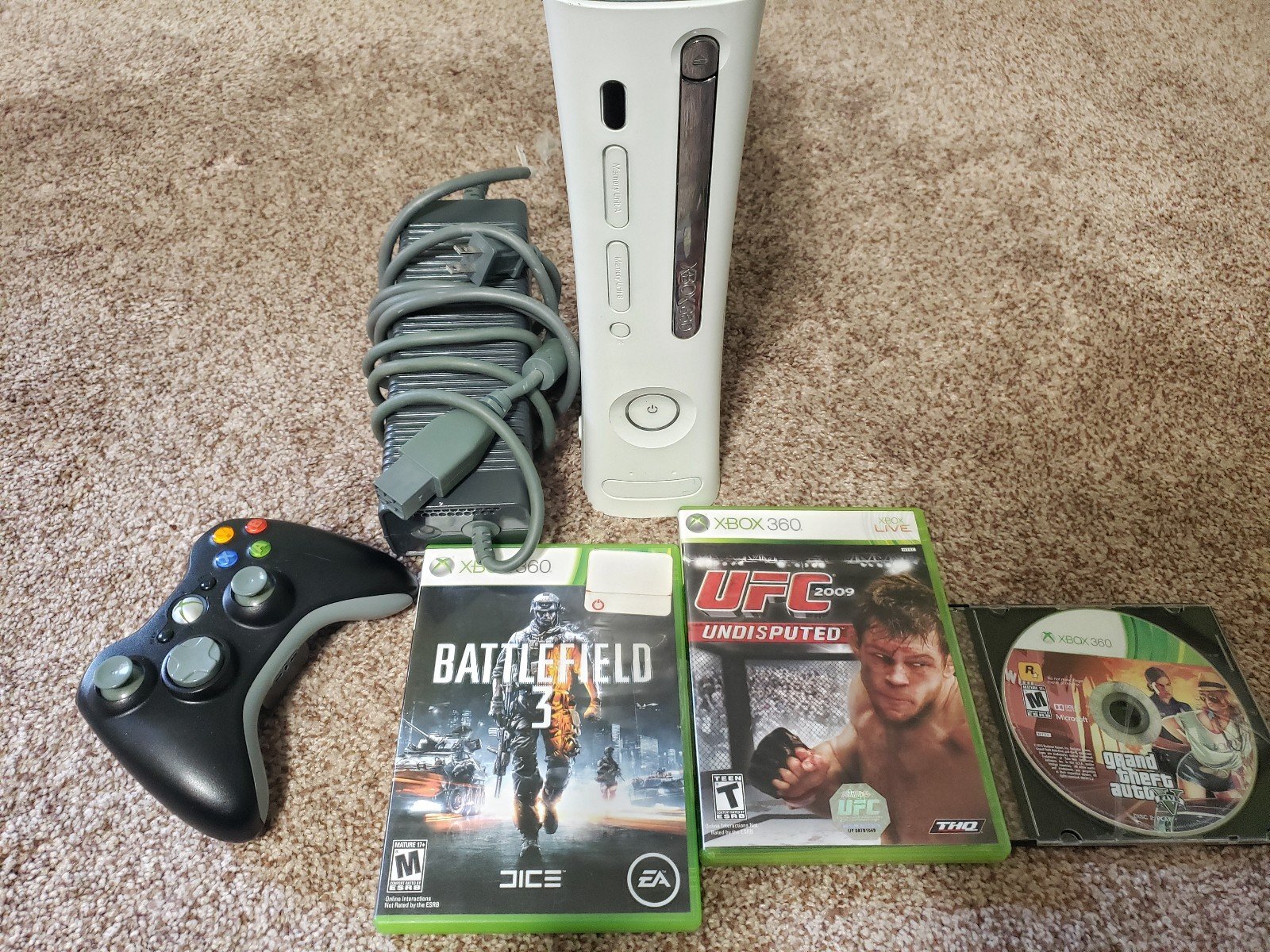 Xbox 360 with controller