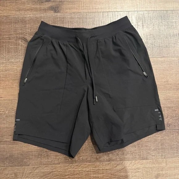 Lululemon | License to Train Short 7” *LL