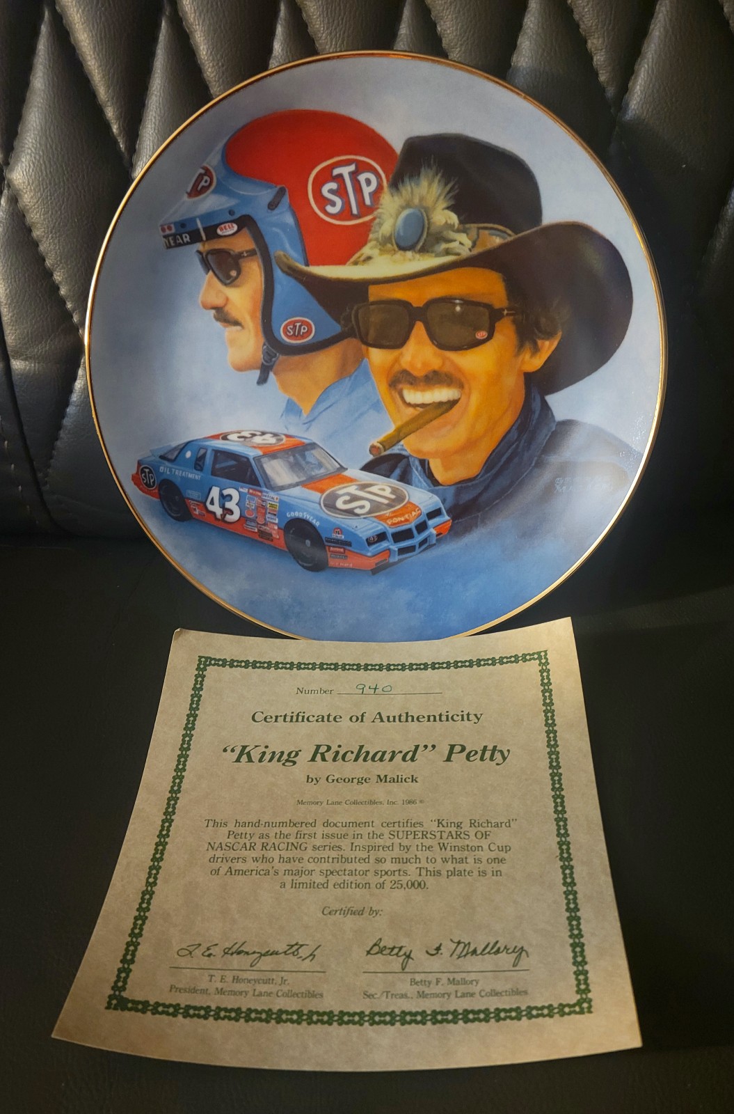 Richard Petty Collectors Plate
