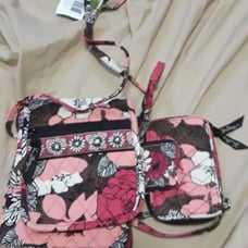 Vera Bradley messenger an wallet/phone