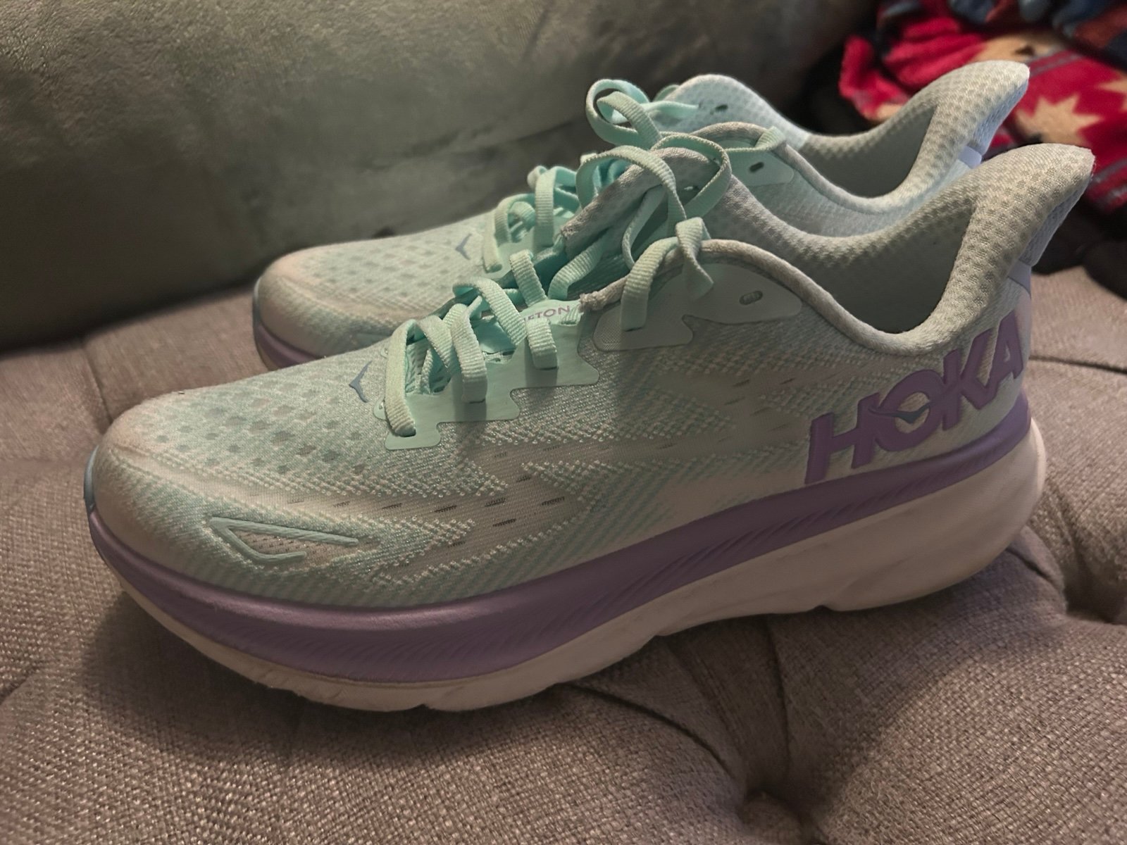 Hoka Clifton 9