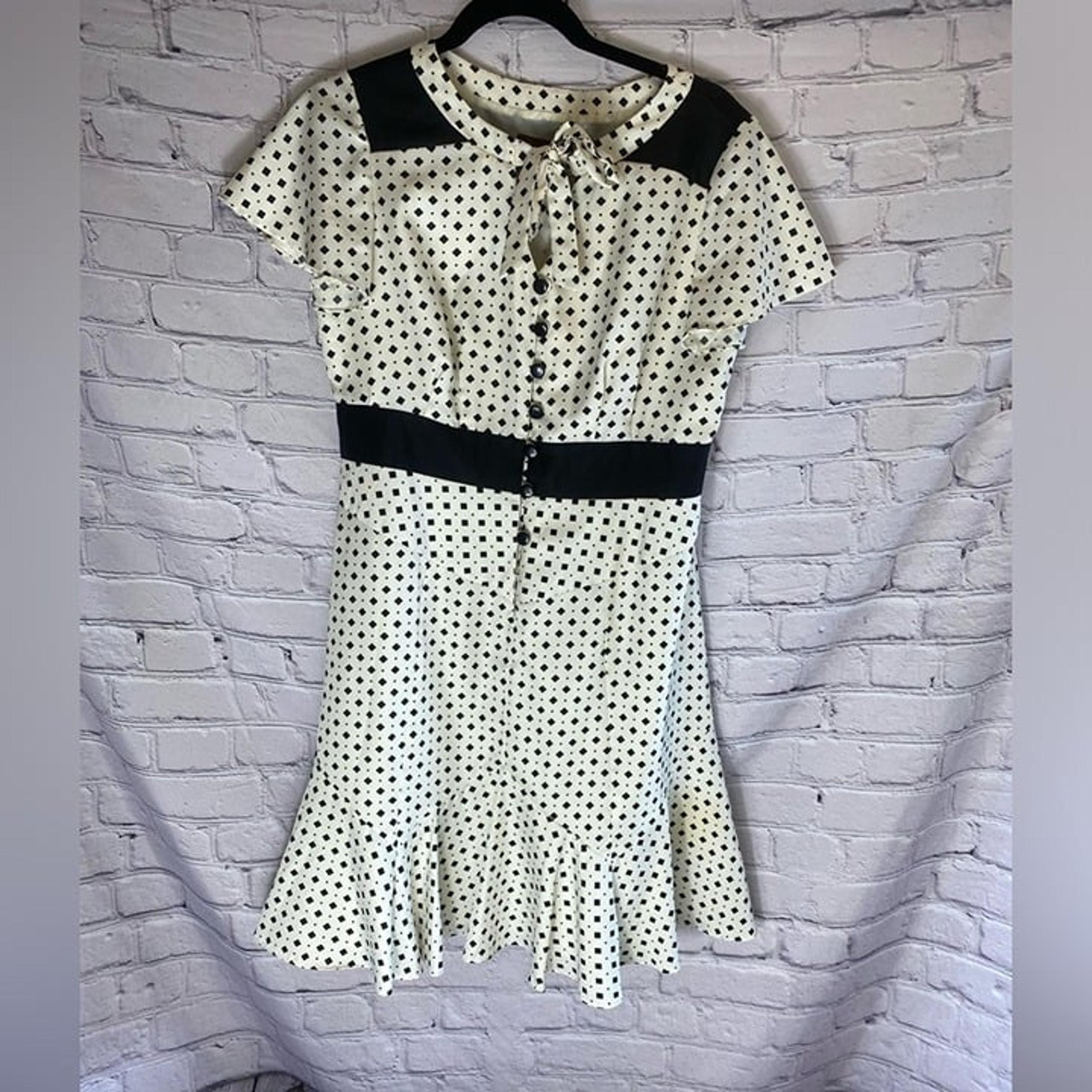 Chadwick’s Petite Retro Black & Shell Polka Dot Midi Dress Size 12P Women’s