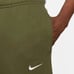 NEW NIKE Club Fleece Tapered Joggers - Olive green - Standard Fit - Size Medium