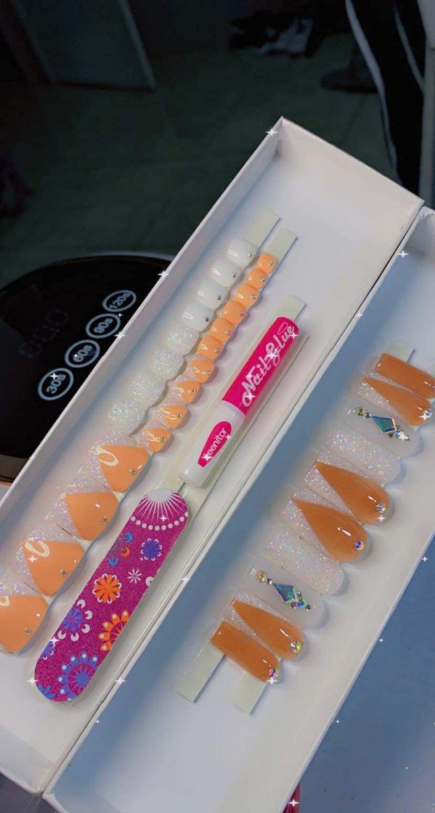 Press on nails COMPLETE SET