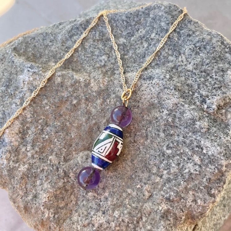 Vintage Peruvian Andean Ceramic Hand Painted Bead Amethyst Pendant Necklace Gold