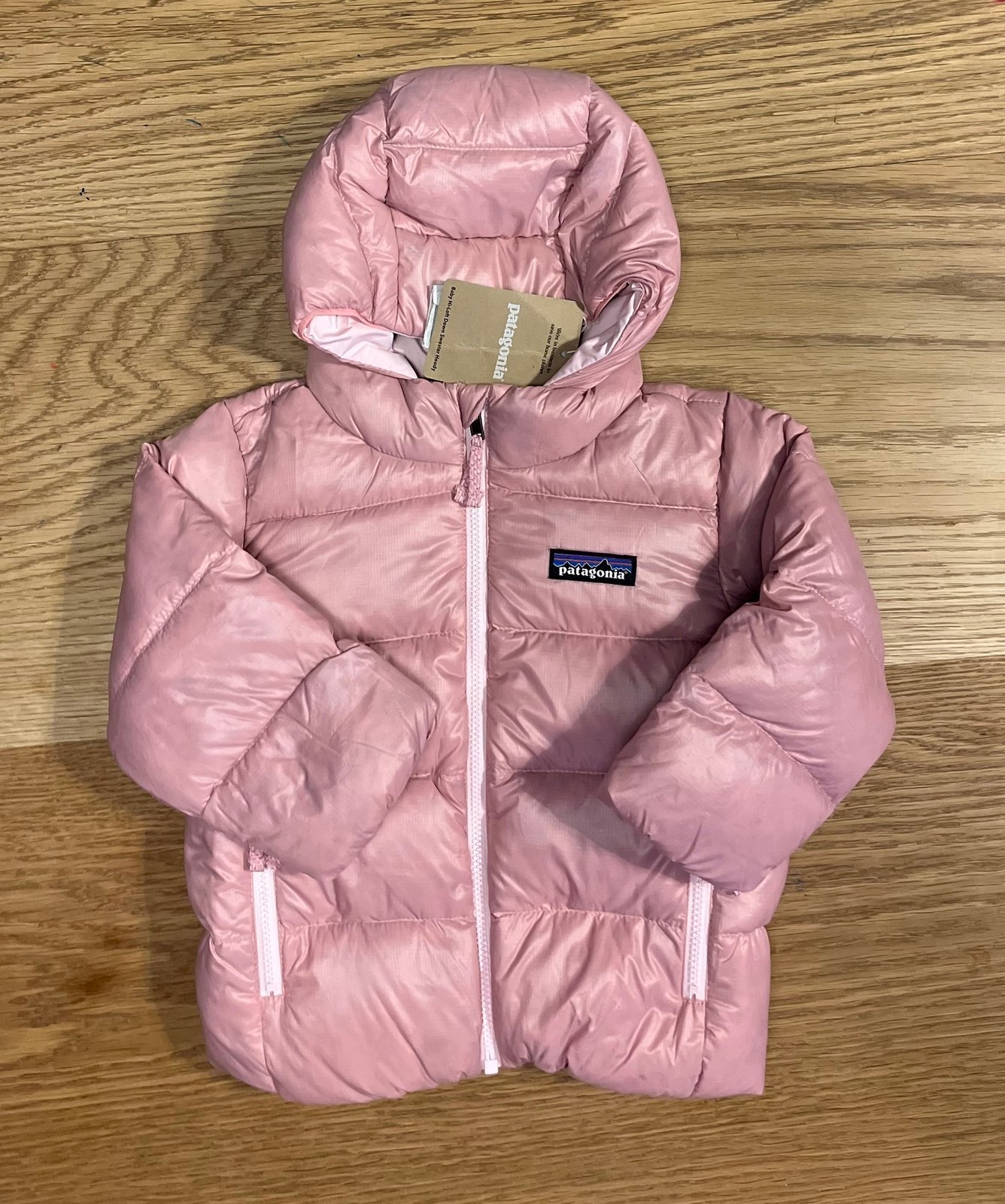 郵送買取 新品5台以上送料無料キャンペーン中！！  Patagonia Hi loft, 12/18m アウター