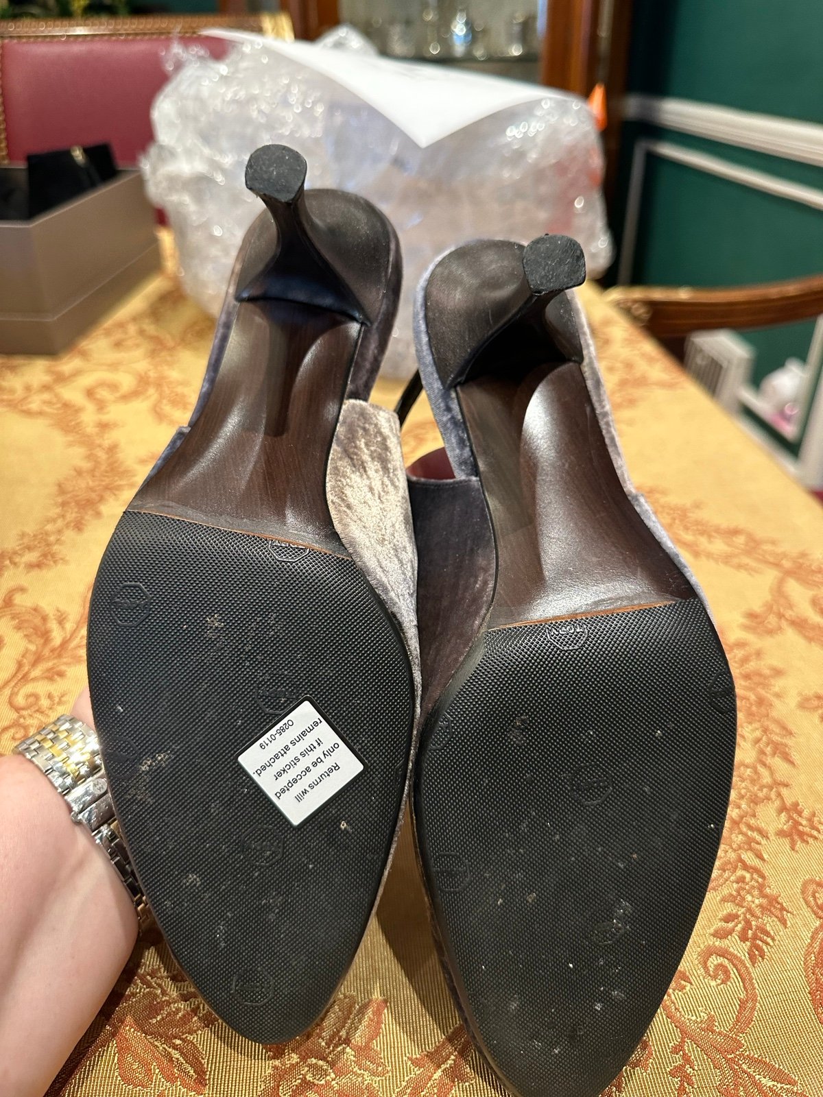 Ladies Slingback heels