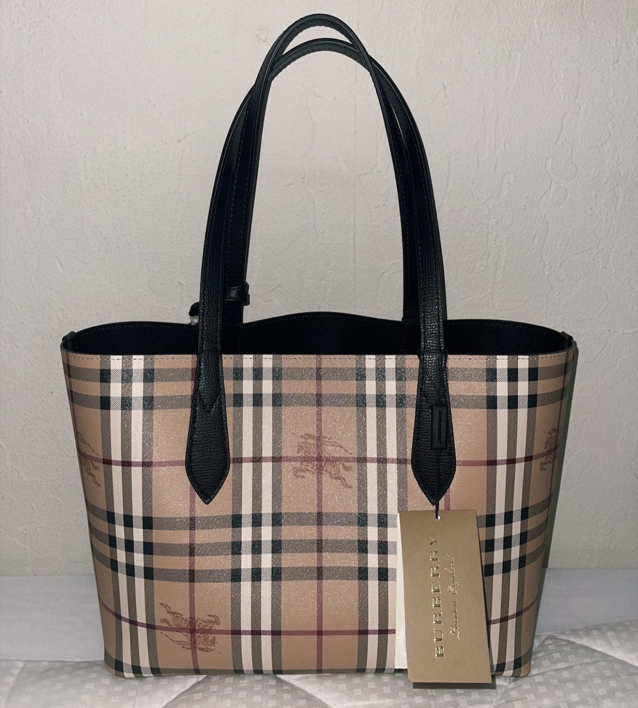 Burberry tote