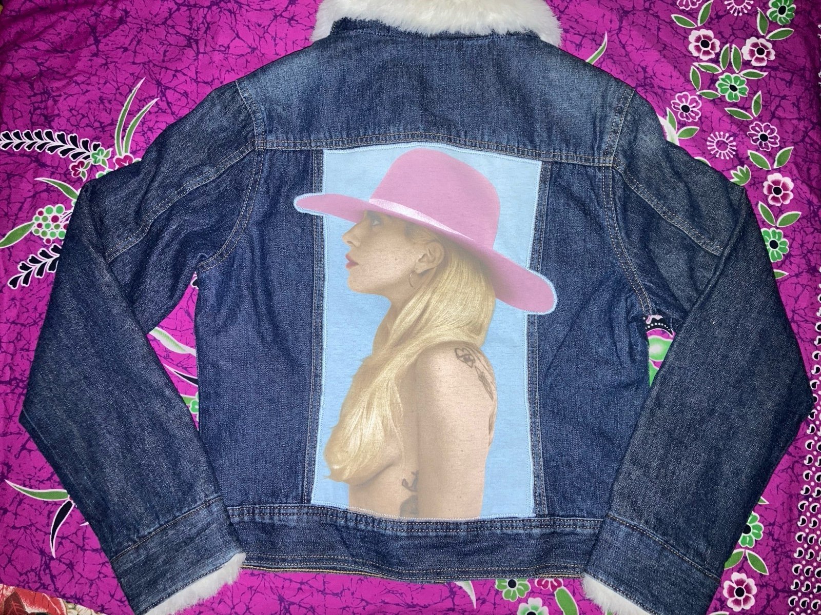 Womens L Arizona Faux Fur Collar Denim Jacket with Gaga