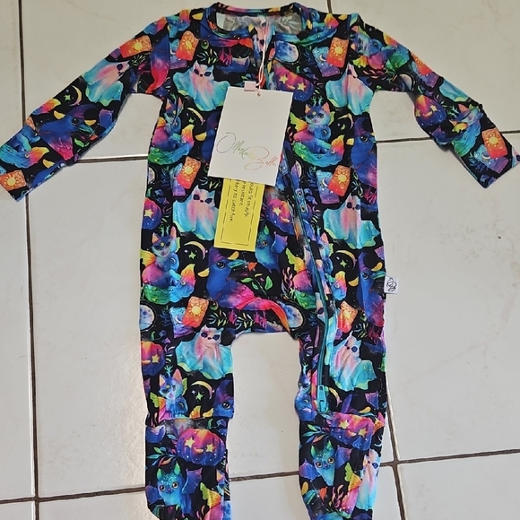 Ollee and Belle Lunar romper 6-9