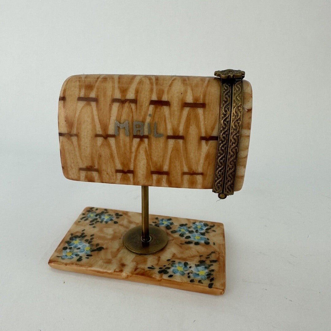 LIMOGES France Trinket Box Peint Mein Mailbox Newspaper Postcard Kisses Paris