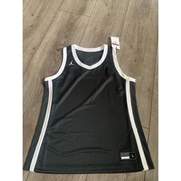 Jordan’s woman’s tank top perfect for basketball practice