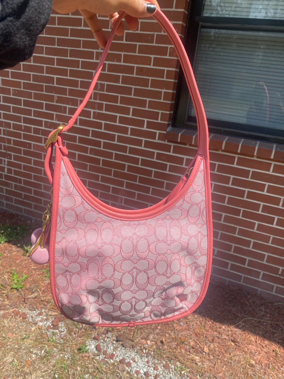 Coach Glovetanned Leather Ergo Shoulder Bag In pink